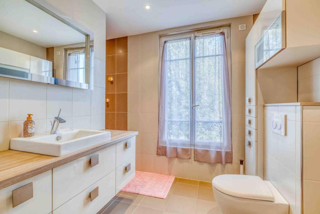 Villa Saint-Mard - King Size Bed - 10Min Aeroport Cdg 25Min Paris By Train 外观 照片